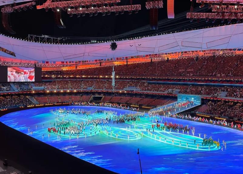 体育赛事的热潮，，让LED显示屏一起被追捧